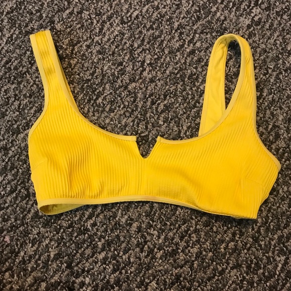 Hollister Other - Hollister bikini top